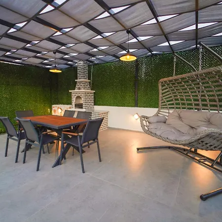 Hotel Muhafazakar Muestakil Lueks Balayi Villasi